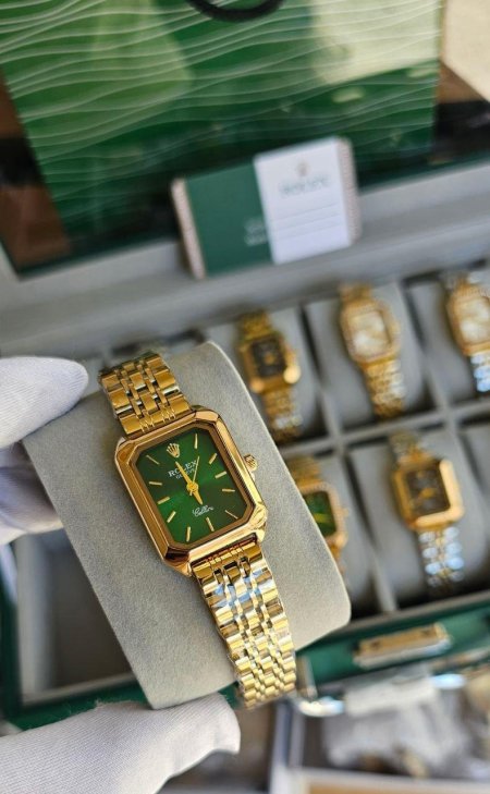 ساعة Rolex للصبايا